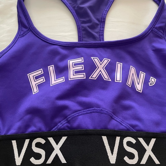 Victorias Secret “Flexin” Sports Bra - Picture 2 of 2